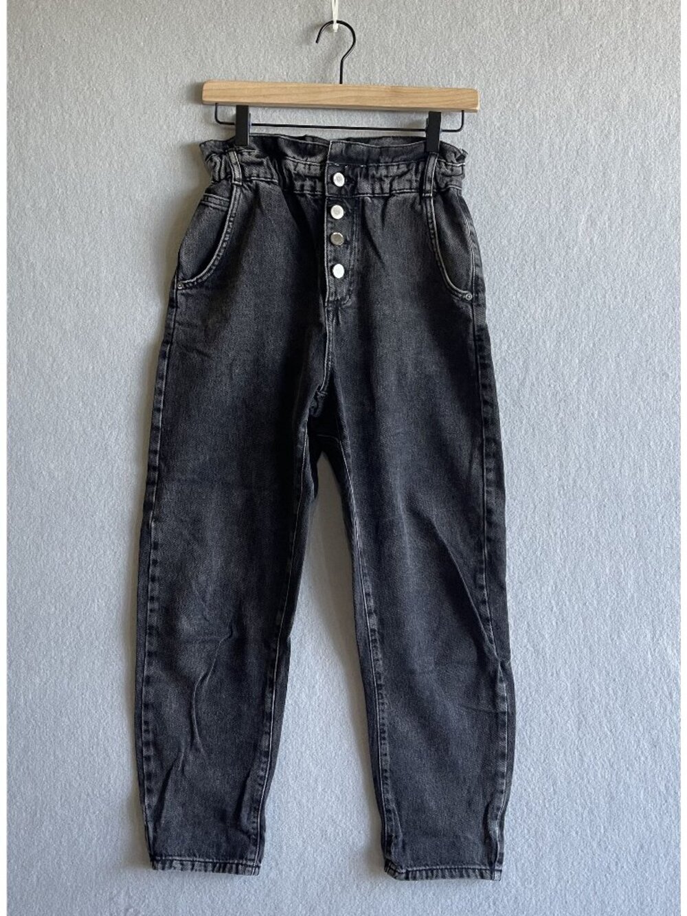 Zara High-Rise Paperbag Denim Jeans With Elastic Waist & Button Fly 2 Black Wash